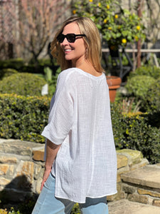 Light Linen V-Top White