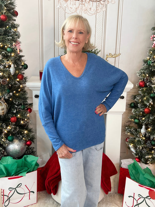 Hacci Butter V-Neck - Royal