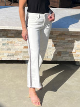 Sport Stride Jean - White