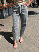 Leopard Barrel Jeans - Grey