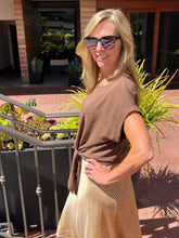Keyhole Favorite Tie Front Top - Brown