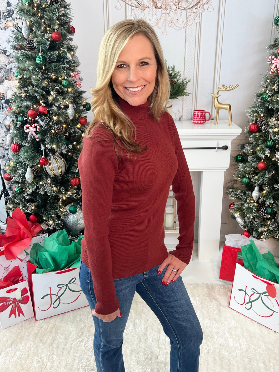 Ribbed Turtle Basic Top - Burgundy