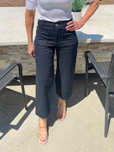 The Scallop Weekend Pant - Navy