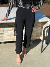Parachute Cargo Pants - Black