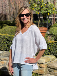 Light Linen V-Top White