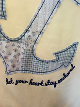  Floral and checkered anchor detail