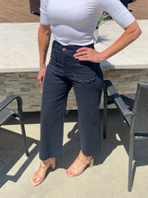 The Scallop Weekend Pant - Navy