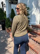 Vertical Seam Stitch Sweater - Olive