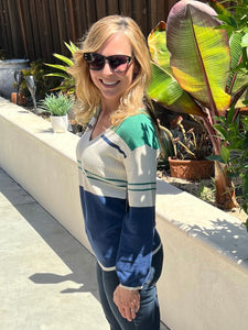 V neck Blouson Sweater
